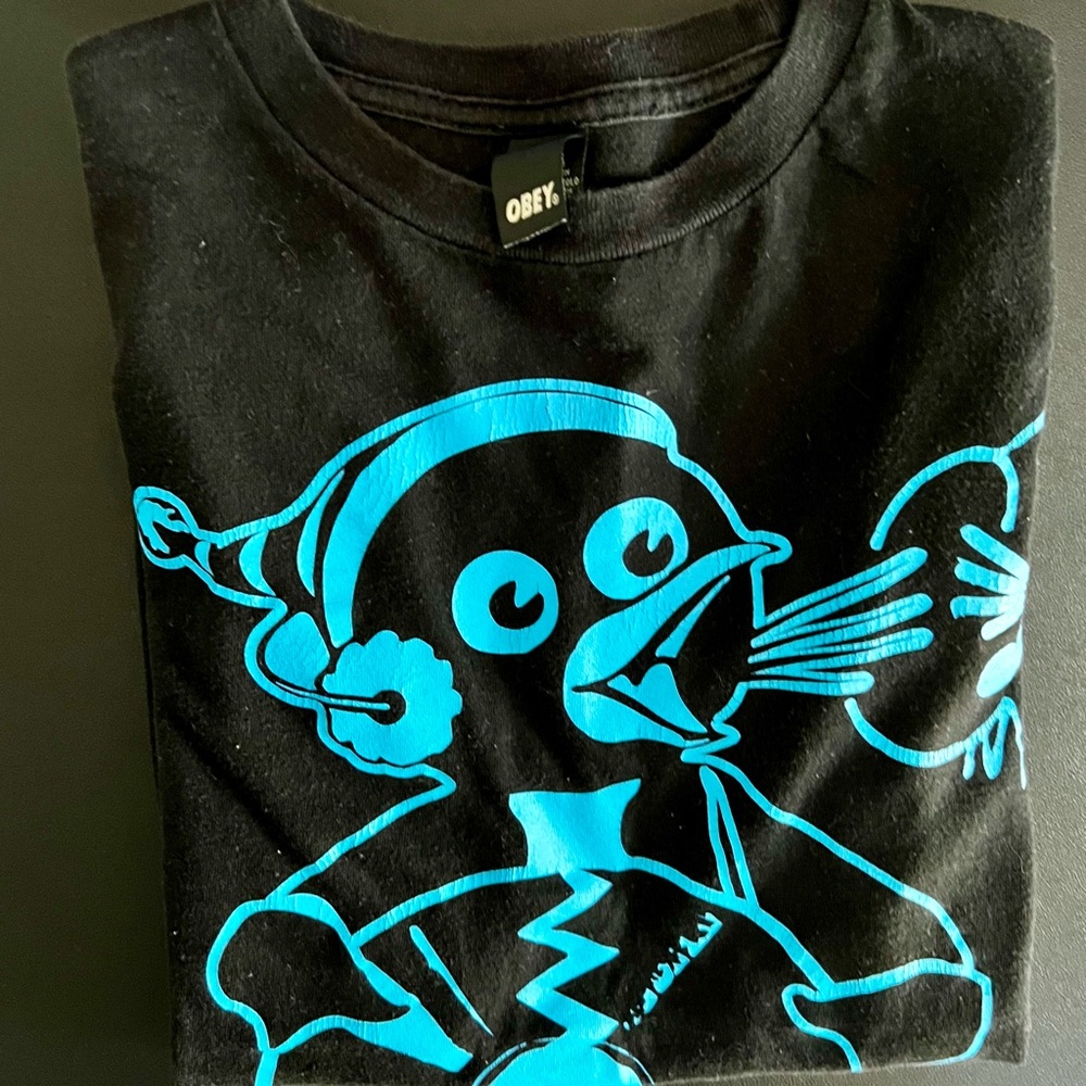 OBEY CLOTHING Vintage Shepard Fairey 100% Cotton Graphic Penguin Records Tee - Picture 8 of 8